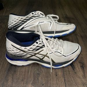 Asics gel cumulus 19